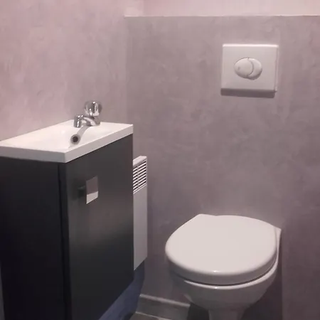 Domaine Au Grès Des Pierres Hébergement de vacances *