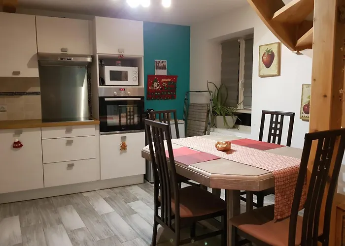Domaine Au Gres Des Pierres Tatil Evi